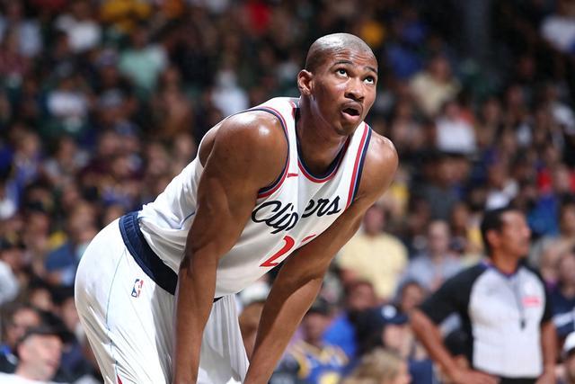 徐杰18+7+6广东逆转广州 邹阳21分福建胜四川